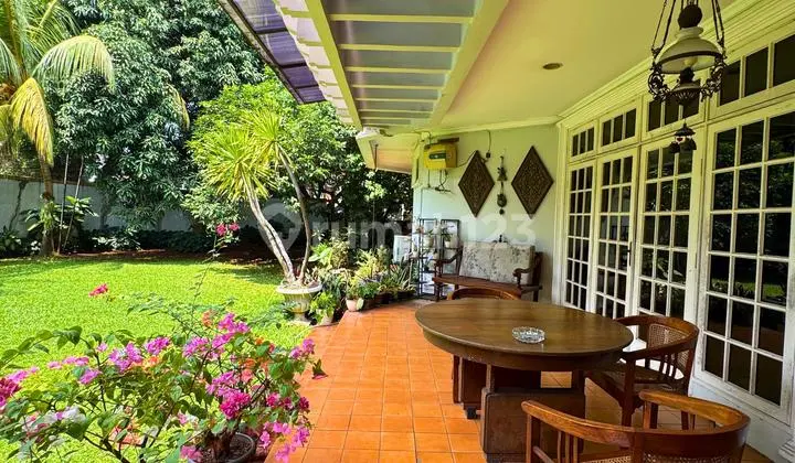 Rumah 2 Lantai.di Area Selong.kebayoran.baru.