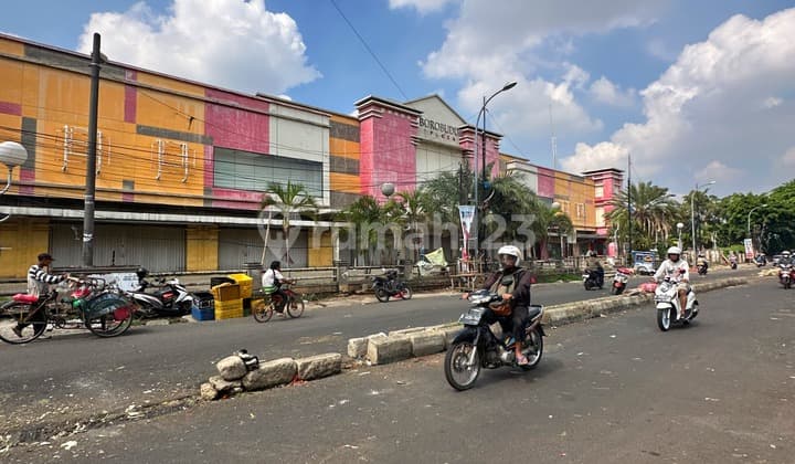 Dijual Gedung Komersial.3 Lantai.+ Basement Di.kota.bekasi