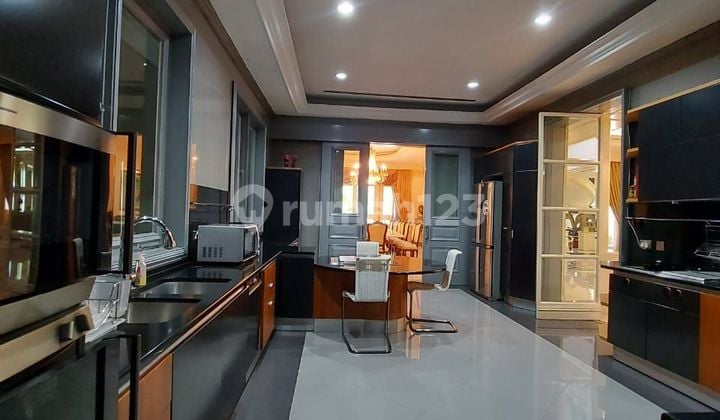 Rumah Mewah Area Dekat Perkantoran , Mall Bok M, Senayan Dan Scbd