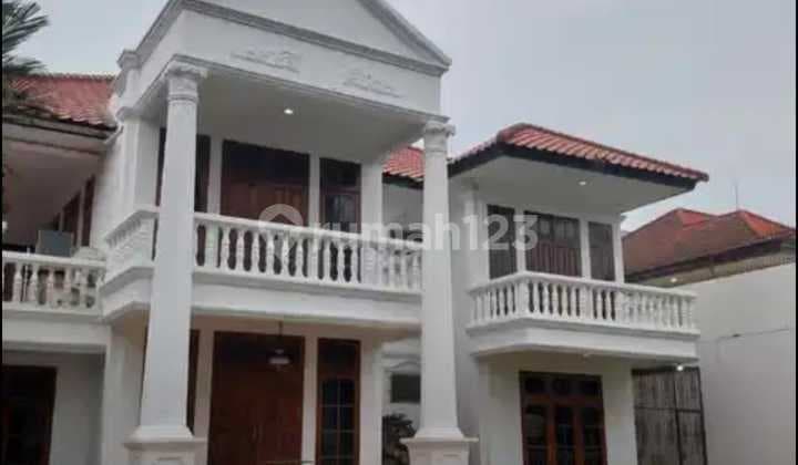 For Sale 2-Story House in the Elite Metro Pondok Indah Area