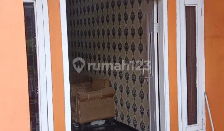 Dijual Rumah Dua Lantai Di Tempat Strategis Dan Nyaman