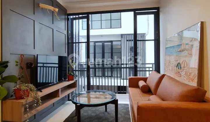 Tanah di Jual Beserta Bangunan Aparthouse di Wijaya Timur Jakarta Selatan