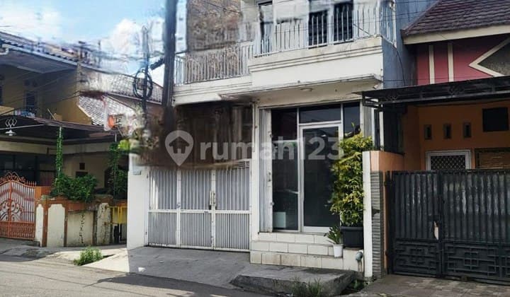 Di Jual Cepat Rumah Usaha Cocok Untuk Salon Dan Apotik