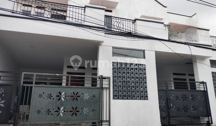 Brend New 2 Lantai Dalam Perumahan Besar Dekat Tol Dan Lrt Di Jatiwaringin