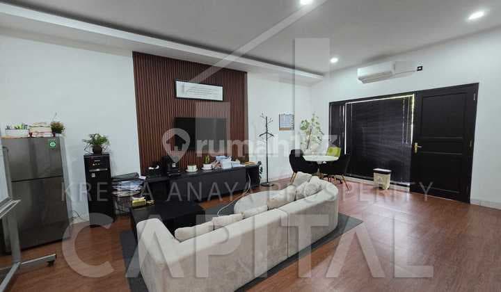 RUMAH TINGGAL / RUANG USAHA SAYAP RIAU ,DI PUSAT KOTA BANDUNG