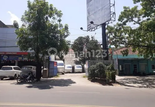 Rumah Murah Pinggir Jalan Raya Ahmad Yani Cocok Usaha
