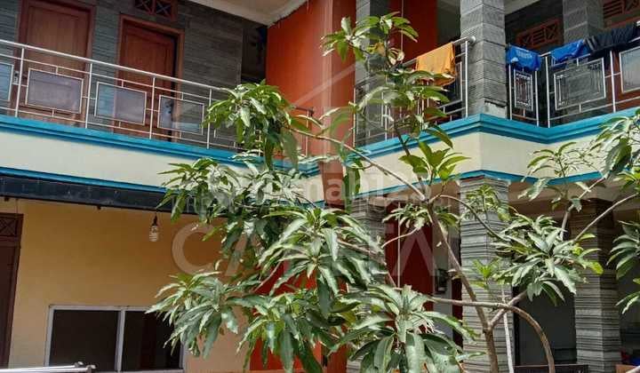 Comfortable 2-Story House with Car Access in Rancaekek