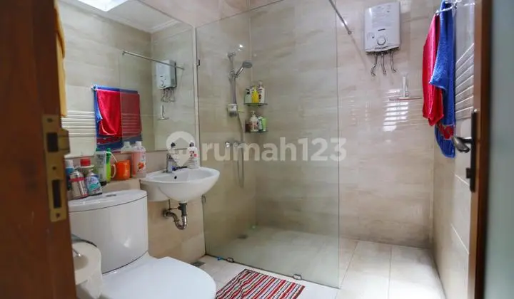 Minimalist House for Sale in Pasir Luyu Complex
