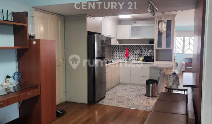 Apartemen Luas Full Furnished Dikelapa Gading