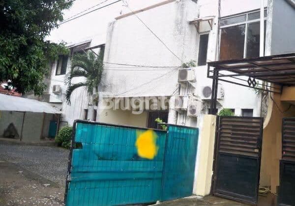 Rumah Kantor luas di Kemang Jaksel
