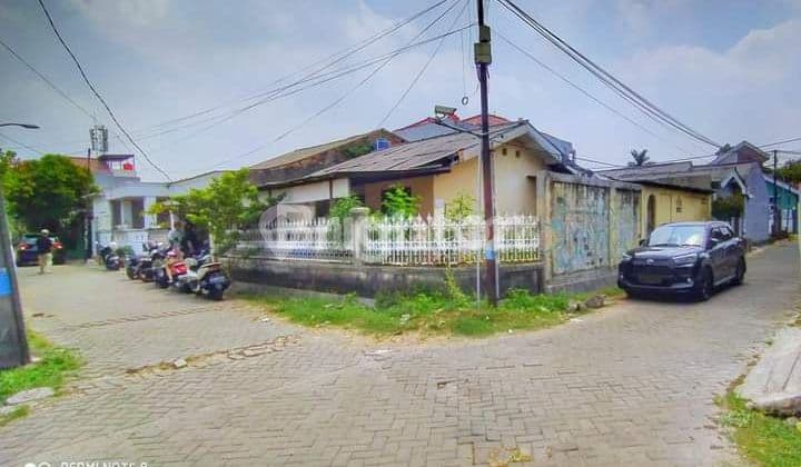 Butuh segera! Rumah luas hitung tanah saja dalam komplek Pepabri
