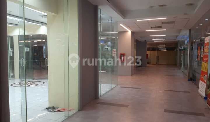 Ruang-Usaha di Lebak Bulus 33.0 M²