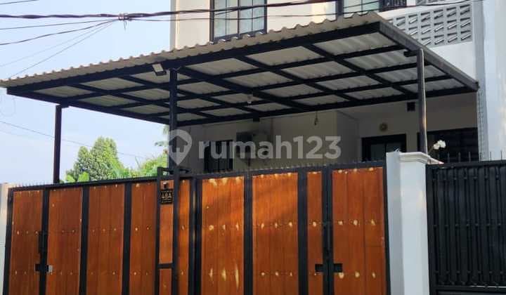 Rumah 2 Lantai Bagus Siap Huni di Pamulang