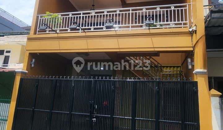 Nice 3-Story House in Duri Kepa, Flood-Free, Suitable for Business