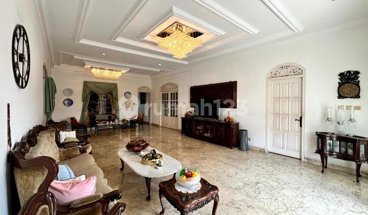 Rumah Mewah Siap Huni Akses Jalan 2 Mobil Lt 489 M2