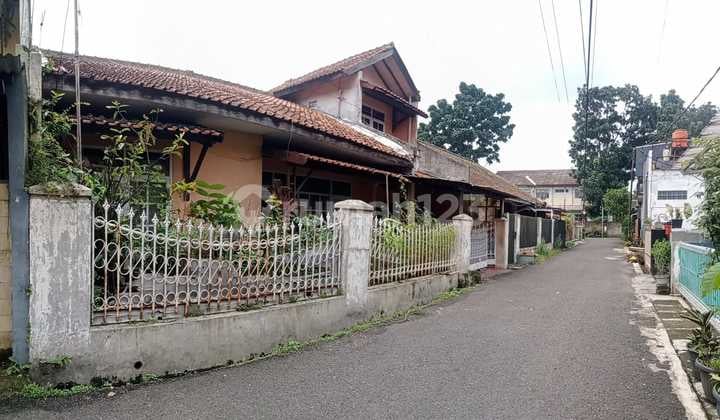 FOR SALE 1½ STORY HOUSE IN RIUNG BANDUNG