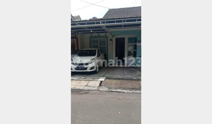 FOR RENT: HOUSE IN SERPONG PARADISE CITY AREA