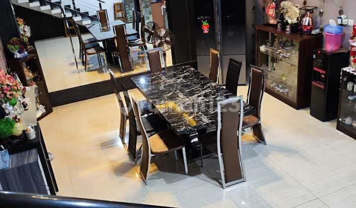 Rumah Mewah Siap Huni Di Taman Sari Dekat Krekot