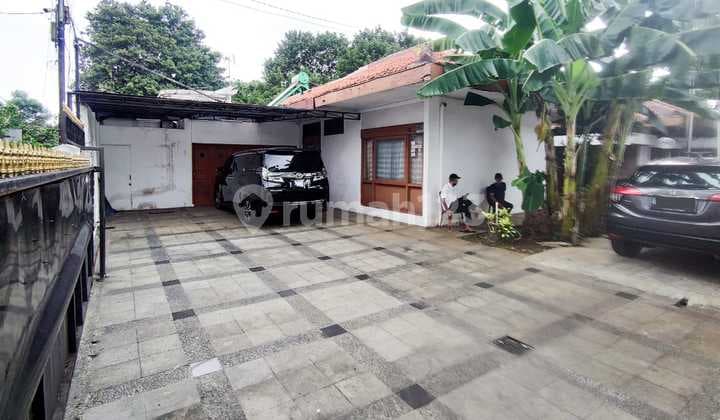 Rumah Tua Luas 785m2 Di Flamboyan Menteng Dalam