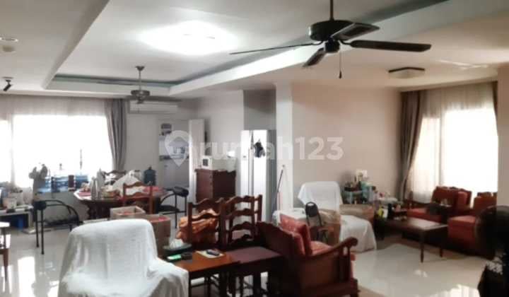 Galleria Court Condominium 3Br 168M2 Jakarta Selatan Dibawah NJOP