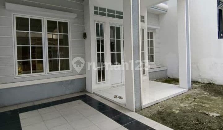 Dijual Rumah Komp Graha Kasuari Ringroad