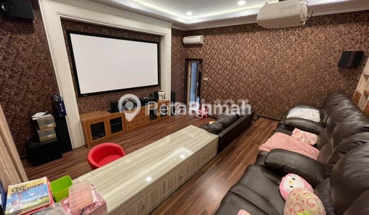 Dijual Villa Shm Di Komp Taman Anggrek Medan Helvetia