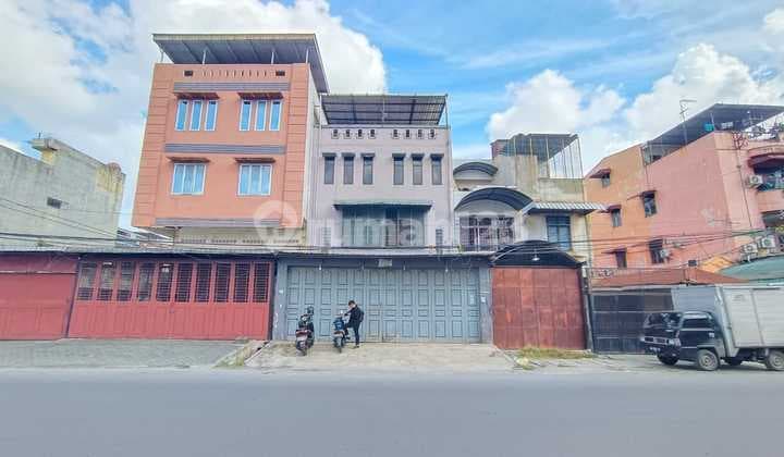 For Sale: Attached Shophouse in Krakatau Area, Market 3, Medan Deli, SHM - Certificate of Ownership