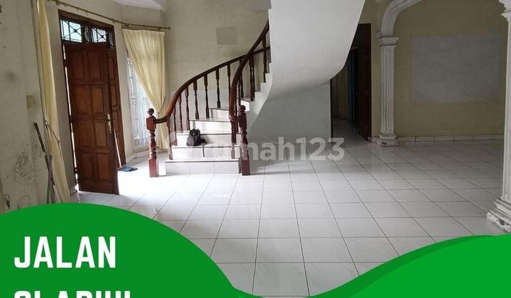 Dijual Villa Jalan Gladiul Komplek Griya Riatur Indah