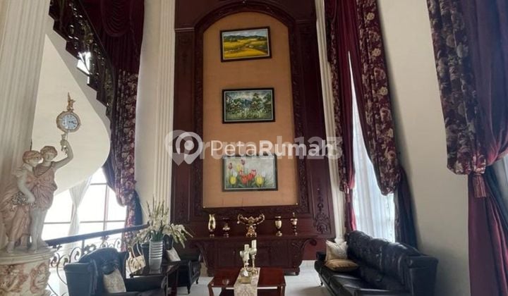 DIJUAL VILLA JALAN SEMPURNA