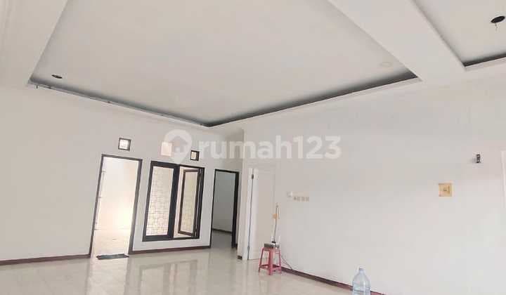 Rumah Graha Sampurna, Full Renov, Bebas. Banjir. Wiyung. Harga Terjangkau