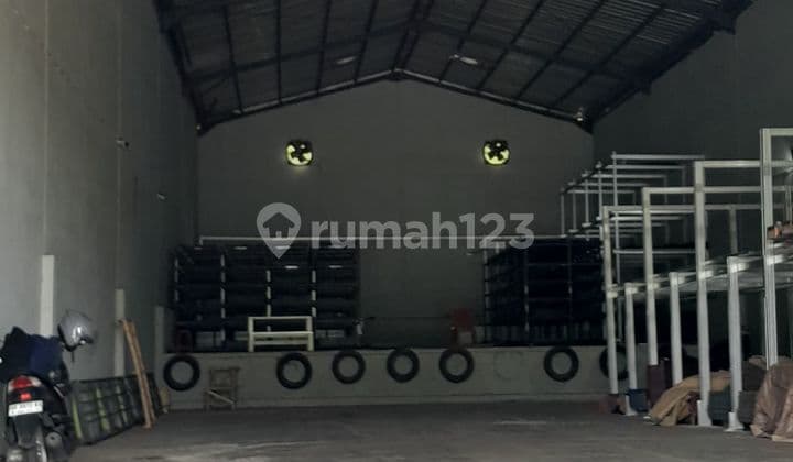 Gudang Lb 240 Disewakan di Paal 4, Dekat Pusat Kota, bisa Akses Kointainer Jalan Dari Ring Road.