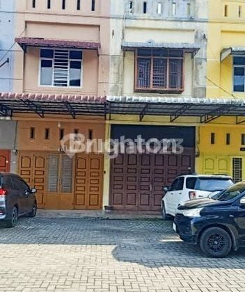 Kompleks Katamso Vista Di Jl.brigjen Zen Hamid
medan