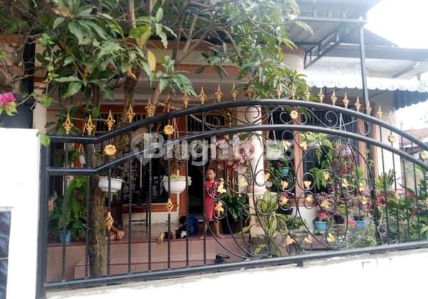 Rumah Kompleks Di Jl.karya Jaya Karya Ikhlas Ii Medan