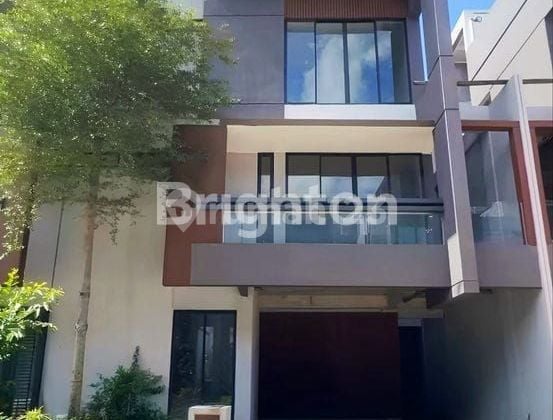 3-Level House in Givency One Housing Complex 3-Level House in Givency One Housing Complex