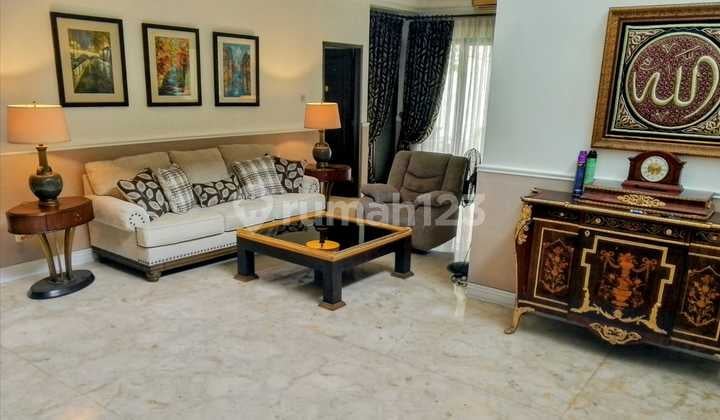 Dijual Rumah di Menteng Bintaro, Tangerang
