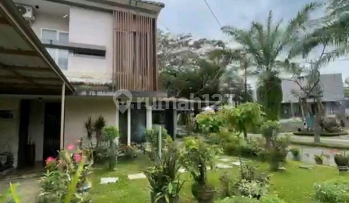 Rumah 2 Lantai Strategis Tengah Kota