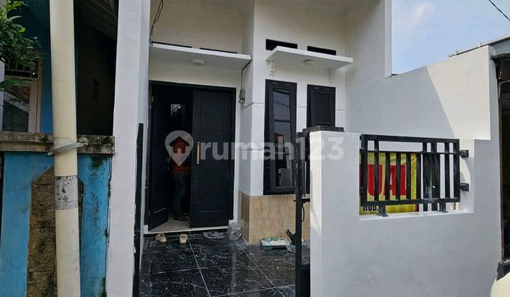 Dijual Rumah Akses Mobil Tidak Ada Carpot Dkt Stasiun Lenteng