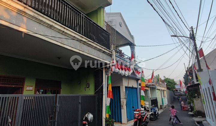 Affordable 12-Door Boarding House with Car Access, Near Brigif Jagakarsa Toll Road.