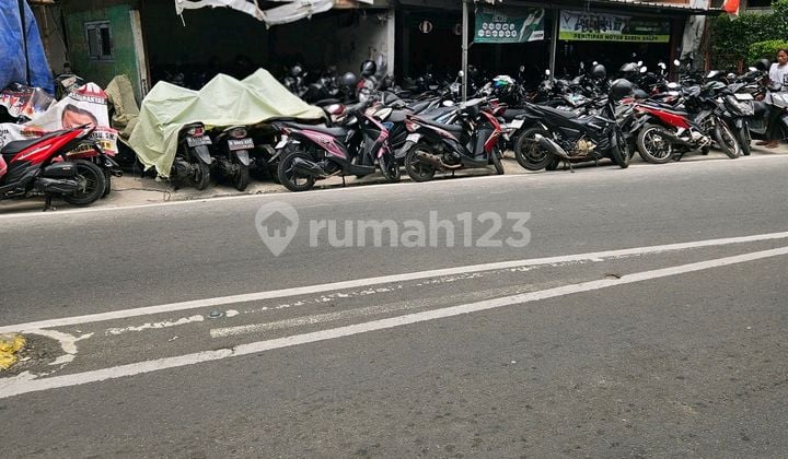 Dijual Parkiran Motor Di Stasiun Lenteng Agung Selalu Ramai Luber Dijual Parkiran Motor Di Stasiun Lenteng Agung Selalu Ramai Luber