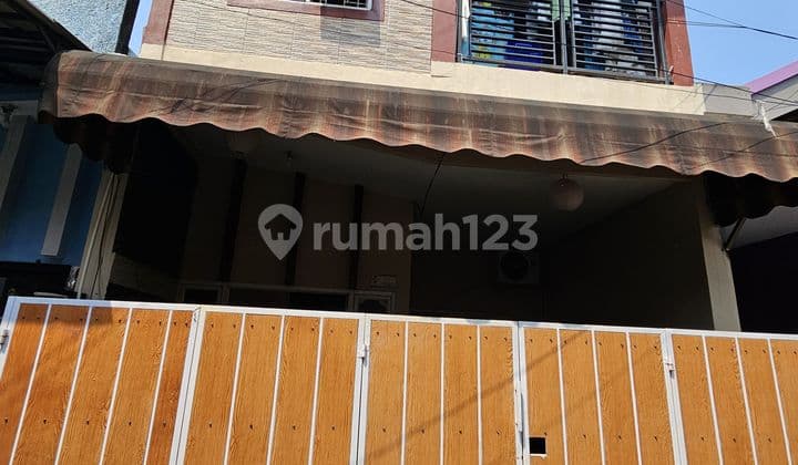 Dijual Rumah Cantik Terawat Lt 50 Akses 1 Mobil Jagakarsa Shm