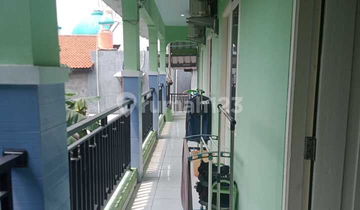 Rumah Induk+5 Kamar Kost Akses Mobil Jatipadang Tb Simatupang