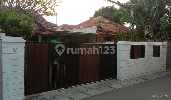 Dijual Rumah Luas 280m² Carpot 4 Mobil Strategis Condet Jaktim