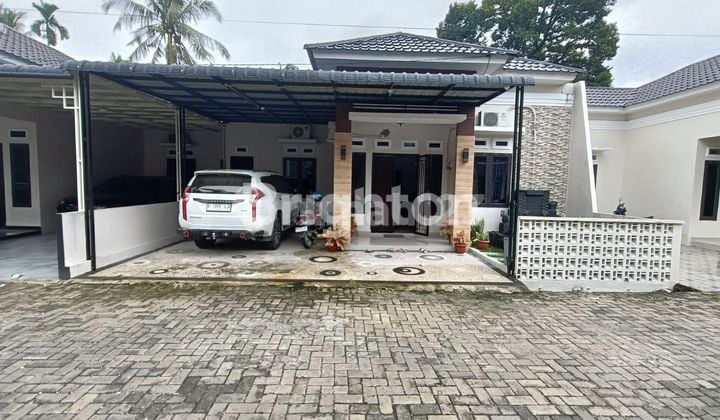 Rumah Fully Furnished + Kolam Renang