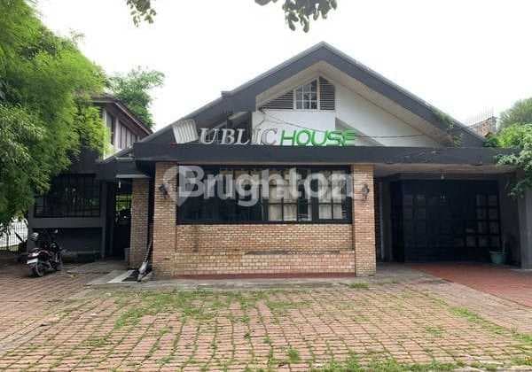 Rumah Mewah 2 Lantai Di Samping Jl. Diponegoro, Pusat Kota Pekanbaru