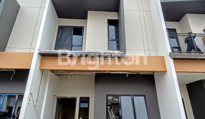 2-STOREY HOUSE, LIMITED STOCK !!!