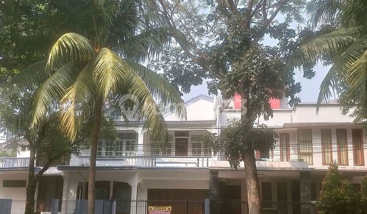 Rumah. Indah. Cocok Untuk. Perkantoran. Strategis. Dekat Kemana2