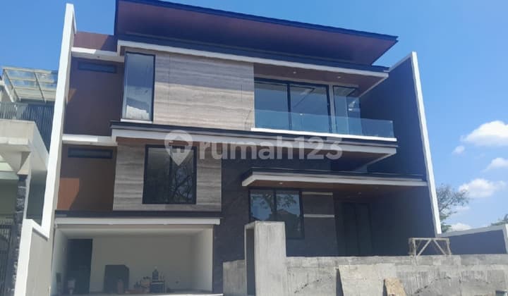 Rumah Baru Modern Tropis Newton Hill Citraland Utama