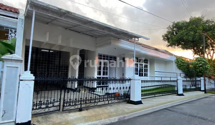 Dijual Rumah Sayap Margacinta