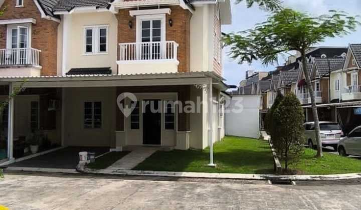 Villa Baru Siap Huni ( Posisi Hook )