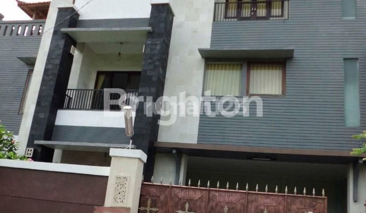 Big House 6br Big Pool 3 Floor With Balconies View Eksotic